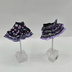Monster High Doll Skirt Set: Twyla 13 Wishes & Catrine DeMew Scaris